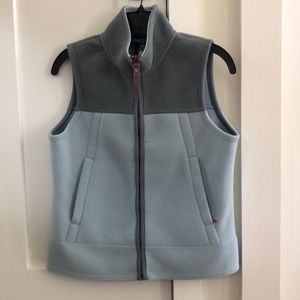 American Eagle size M vest